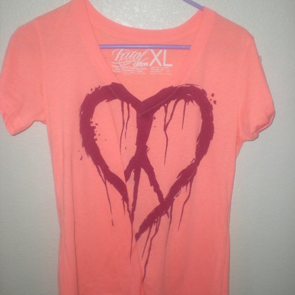 FATAL CREW  T-Shirt    Top    NWOT    Size XL